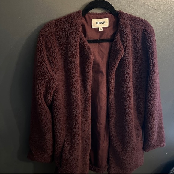 BB Dakota Fully Lined Furry Jacket | Size Small - Picture 3 of 3